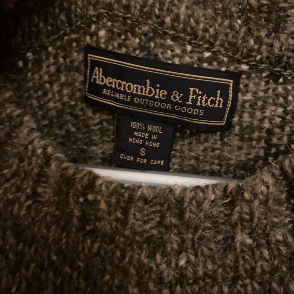 Vintage 90’s Abercrombie and Fitch boxy sweater